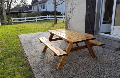 Chasseneuil-du-Poitou Apartment | Comfortable Retreat: APT T31 with Garden Near Futuroscope