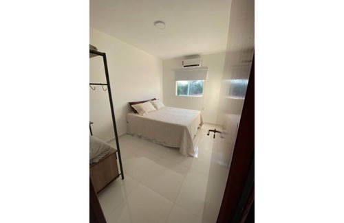 Massagueira Apartment | Cozy Getaway in Massagueira Near Praia do Frances