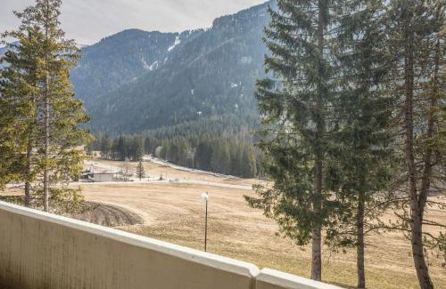 Mazzin Apartment | Scenic Vista at Apt Vista sulla Vallata - Child Friendly Retreat