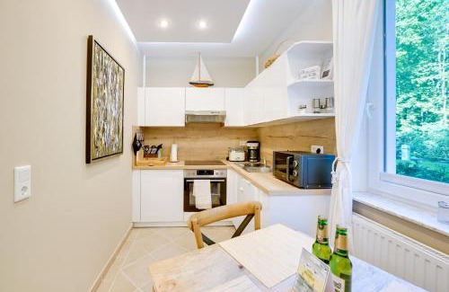Heringsdorf Apartment | Relax at Apt Waldblick: Nature, Comfort & Private Sauna