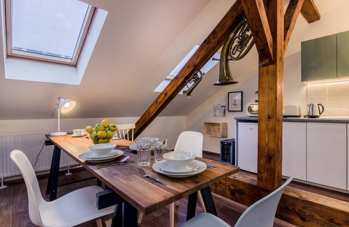 Liben Apartment | Garden Retreat in Prague by Michal & Friends - 9.4/10 Rated