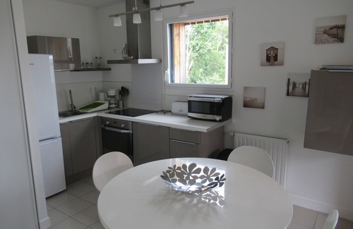 Saint-Marc-sur-Mer Apartment | Serene Retreat with Ocean View, Just Minutes from the Beach