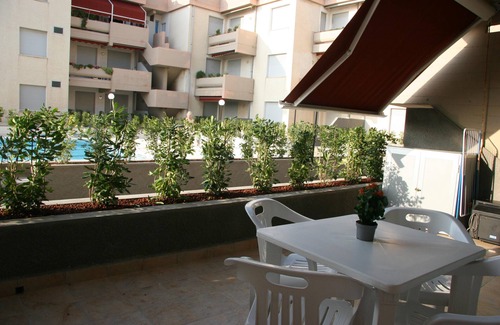 Rosignano Solvay Apartment | Family-Friendly Apartment with Pool, Steps from the Ocean