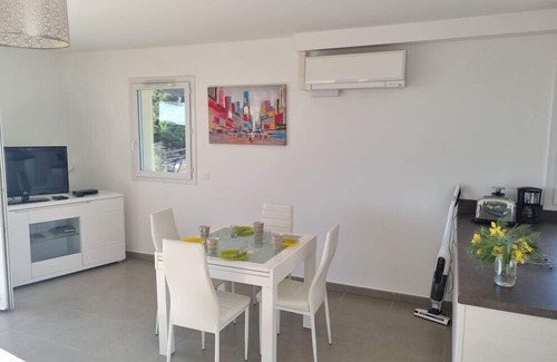 La Nartelle Apartment | Inviting Apartment with Pool and Ocean Views, Steps to Beach