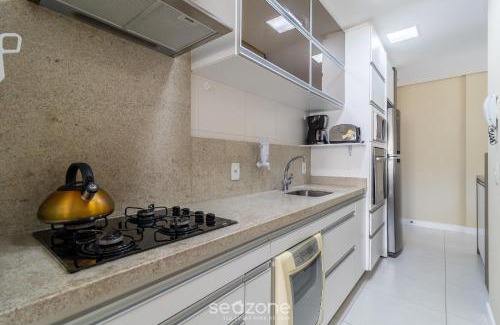 Florianopolis Apartment | Cozy Retreat with Private Barbecue and Pool Access