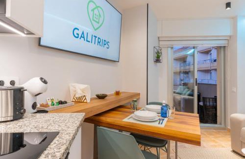 Corcubion Apartment | Family-Friendly Apt. Xaramiños with Pool Access