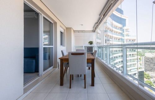 Pinheiros Apartment | Modern 2-Bedroom Apartment Near Metro Pinheiros, SP