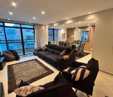 Aparecida Apartment | Oceanfront 4-Suite Apartment Just Steps from the Beach