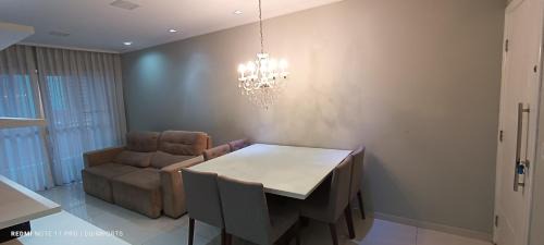 Itapua Apartment | Experience Comfort and Convenience in Itapuã's Apto 504