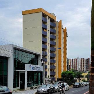 Bandeirantes House | Ideal Getaway for 8: Pool & Hot Tub at Caldas Novas