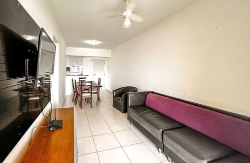 Vila Anhanguera Apartment | Beachfront Apartment at Praia de Vera Cruz, Mongaguá