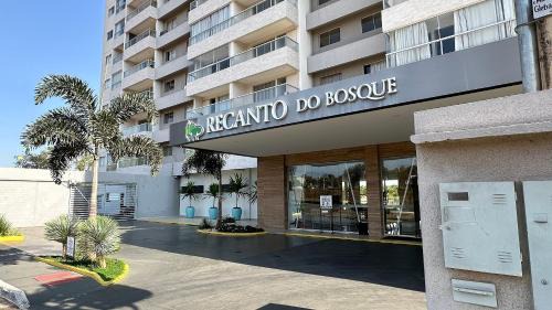 Caldas Novas Apartment | Family-Friendly Golden Dolphin Hotel with Pool & Hot Tub