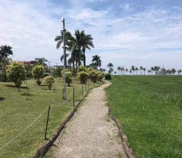 Enseada Apartment | Pet-Friendly Apto “Aconchego” with Oceanfront Views