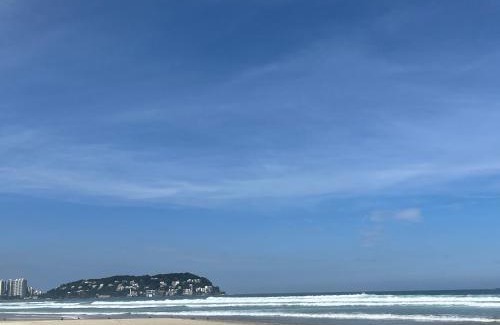 Enseada Apartment | Pet-Friendly Apto “Aconchego” with Oceanfront Views