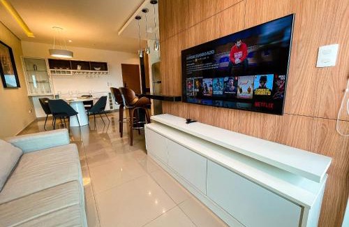 Umuarama House | Premium Suite with Pool, Wi-Fi & Smart TV Awaits You