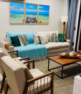 Lazaro Apartment | Elegant Oceanfront Apartment in Ubatuba - Rated 9.8/10