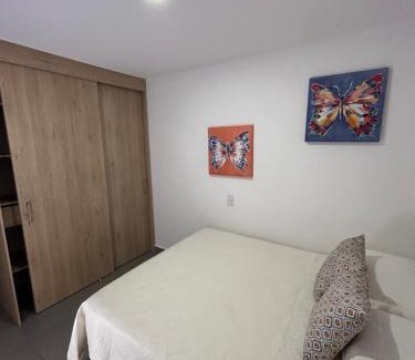 Santa Fe Apartment | Convenient Apartment Near La 10 in Poblado with Pool