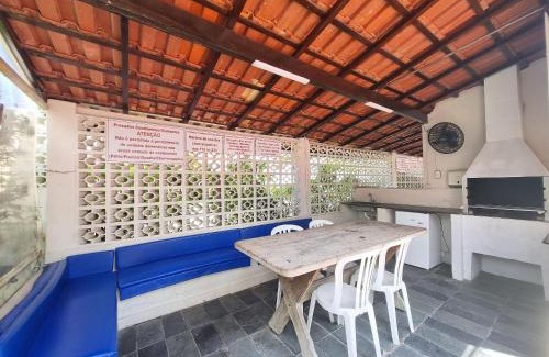 Jardim Capricornio Apartment | Beachfront Apartment in Caraguatatuba with Pool & Breakfast