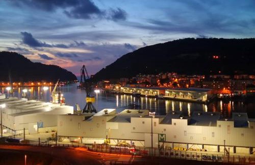 San Sebastian Apartment | Stunning View Apartment Near San Sebastián - Rated 9.3/10