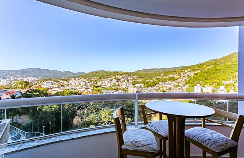 Pantanal Apartment | Inviting Apartment with Balcony and Breathtaking Views