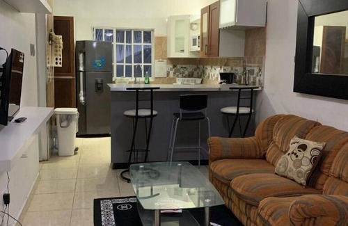 Villa Mella House | Spacious 3-Bedroom Apartment with Jacuzzi and Terrace
