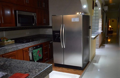 Palmira Apartment | Deluxe Apartment for 4: Pet-Friendly with Spa & Kitchen