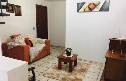 Vila Iara Apartment | Cozy Duplex Retreat Just 2 km from Capivari's Attractions