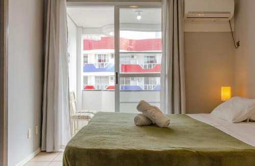 Ingleses Norte Apartment | Ideal Resort Apartment Just 20 Meters from the Beach