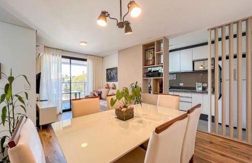 Cabral Apartment | Apto em Curitiba com 2 Quartos e 2 Vagas - VIS0711