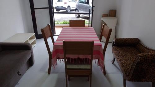 Itauna Apartment | Oceanfront Getaway at Apto em frente a praia de Itauna