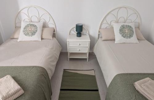 Muxia Apartment | Scenic Apto in Muxía with Ocean Views and Family Amenities
