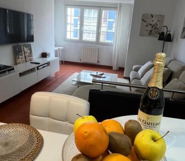 Villaviciosa Apartment | Pet-Friendly Apto La Manzana del Gaitero - Rated 9/10