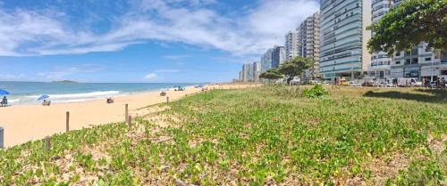 Praia de Itaparica Apartment | Family-Friendly Oceanfront Retreat with Private Space