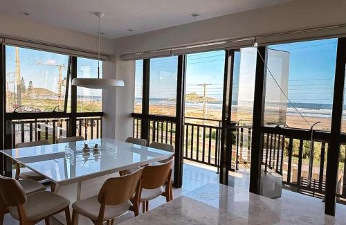 Centro Apartment | Serene Beachfront Apartment with Private Pool & Ocean Views