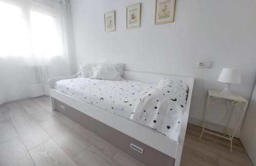 Gijon-Este Apartment | Experience Ocean View Comfort at Apto Ramón y Cajal