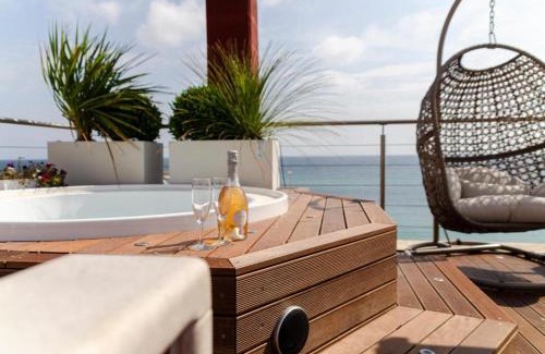 Savelletri Bed & Breakfast | Elegant Apulia Suites - Casa Rossa with Oceanfront Bliss