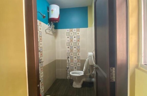 Jorhat House | Cozy Apurba Guest House: Pet and Child Friendly Retreat