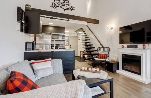 Mont-Tremblant Village Condo | ApX Tremblant - Near Ski Resort | Free Shuttle