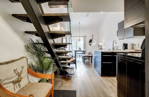 Mont-Tremblant Village Condo | ApX Tremblant - Near Ski Resort | Free Shuttle