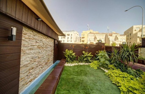 Aqaba Villa | Oceanfront Villa in Aqaba: Private Pool & Hot Tub Awaits