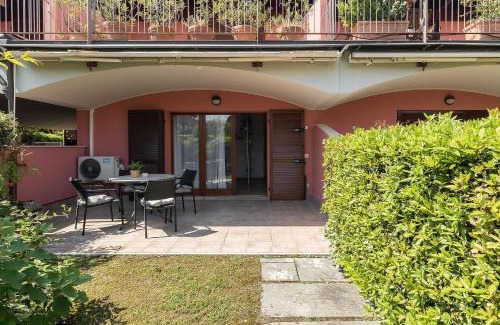 Pieve Vecchia Apartment | Discover Aqua by Garda FeWo: Pet-Friendly Getaway