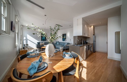 Henley Beach Apartment | Aqua by the Sea - 1BR, Beachfront, Pool & Gym