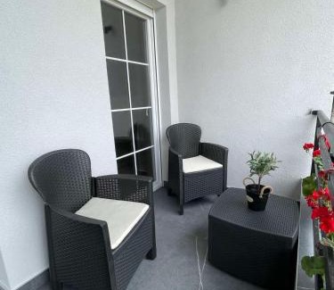 Vrnjacka Banja Apartment | Oceanfront Aqua Casa: Guest Rated 10/10 with Pool Access