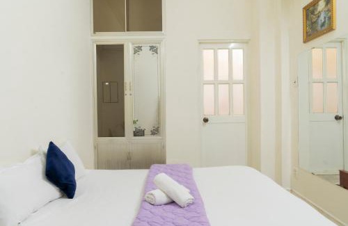 District 6 Hotel | Pet-Friendly Aqua Nhu Huynh Hotel with Breakfast Included