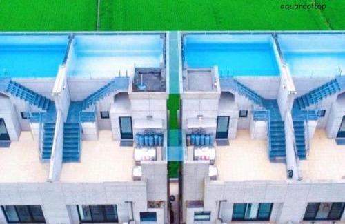 Wujie House | Oceanfront Aqua Rooftop Stay with Pool & Pet-Friendly Perks