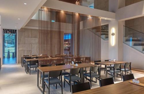Fengbin Hotel | Discover AQUA Tree Resort: Family-Friendly Getaway Awaits
