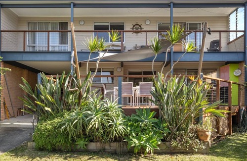 Vincentia Apartment | Unforgettable Aqua Vincentia: Oceanfront Bliss in Jervis Bay