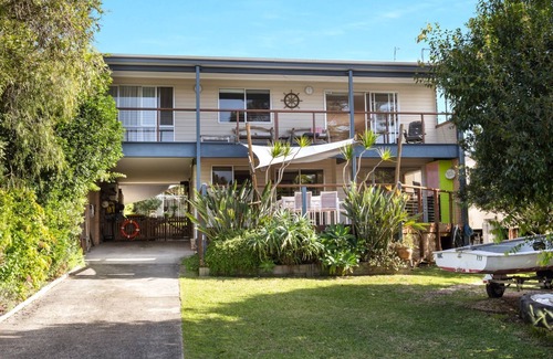 Vincentia Apartment | Unforgettable Aqua Vincentia: Oceanfront Bliss in Jervis Bay