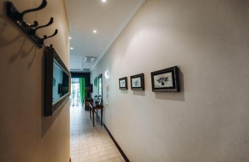 Eden Island Apartment | Experience Aquamarine: 4-Star Ocean View & Pool Bliss