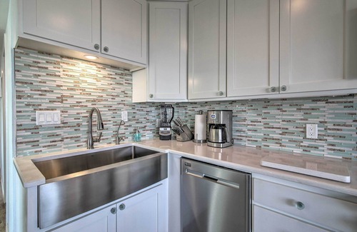 South Padre Island Condo | Experience Aquarius with Ocean View Balconies & Spa Access